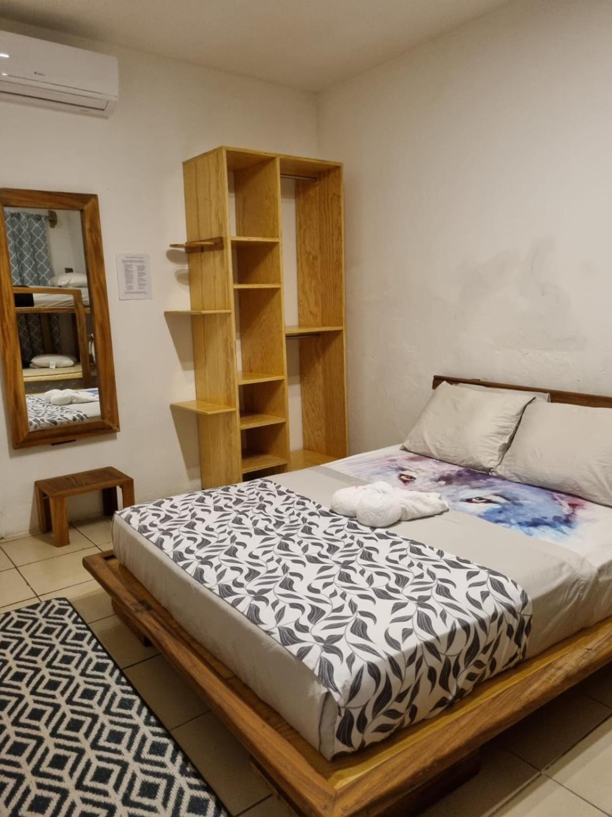 The Wabi Sabi Ξενοδοχείο León Εξωτερικό φωτογραφία